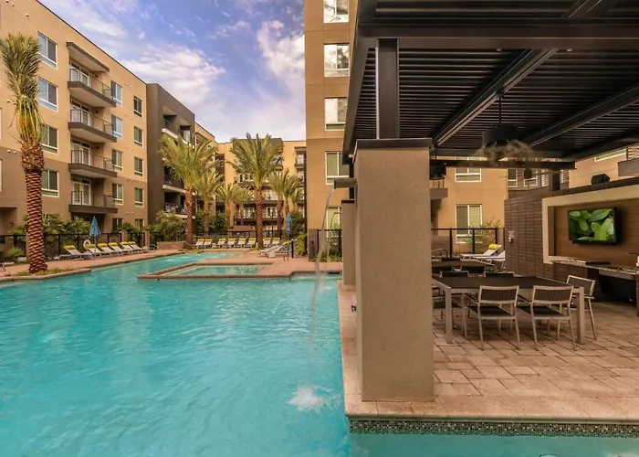 Frontdesk Old Town Apts Scottsdale