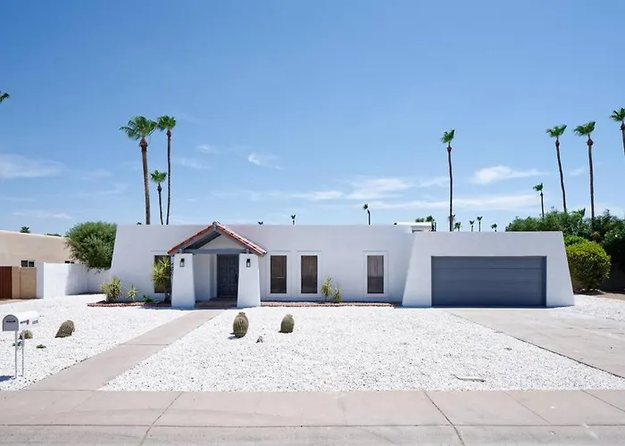 Villa Mykonos~Scottsdale Getaway