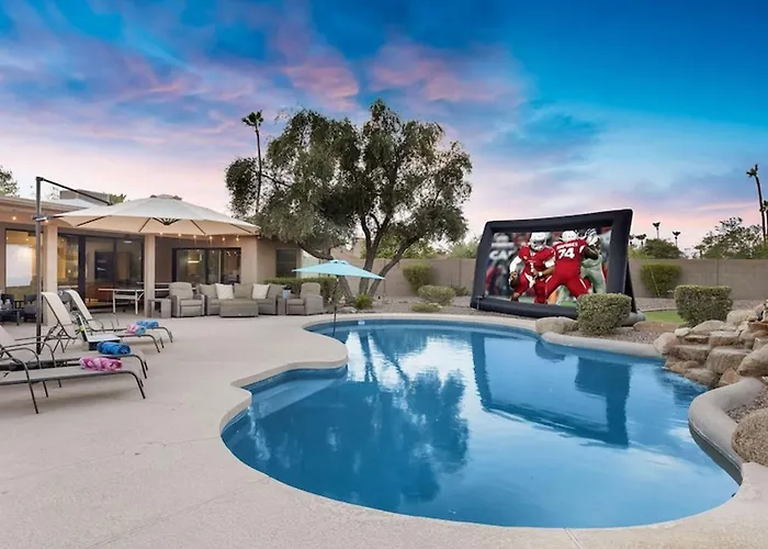 Stunning Vacation Dream Home Wbackyard Paradise