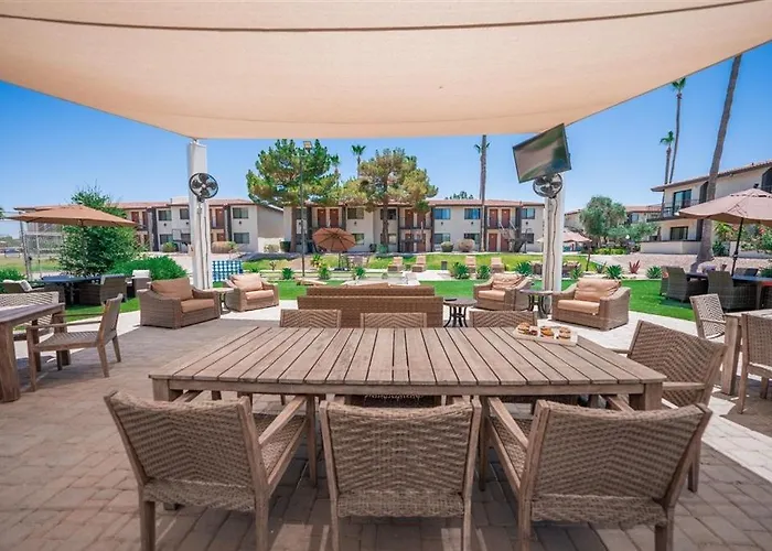 Scottsdale\'S Premium Short Term Getaway, Fully Furnished 1 Bedroom Homes, Free Golf, Cable, Utilities, Wi-Fi, Parking, Pool, And Bike Trails- Unit 231 Apts
