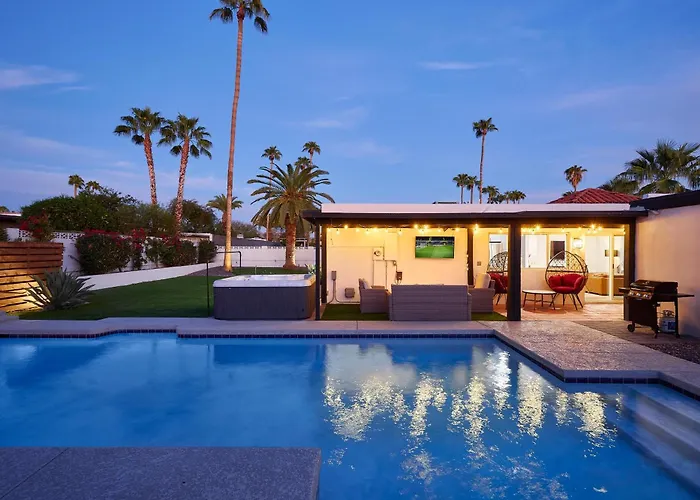 Desert Rose-Hot Tub-Pool Heat Avail-Fire Pit-Golf!