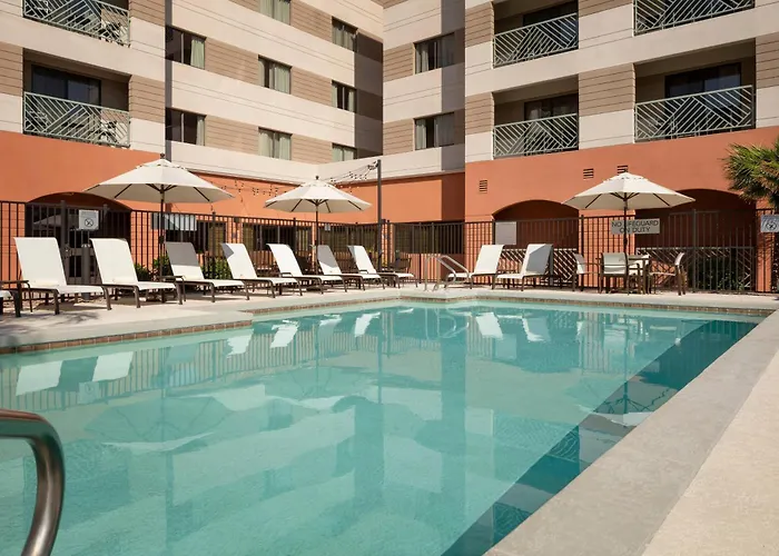 Courtyard By Marriott Scottsdale Old Town