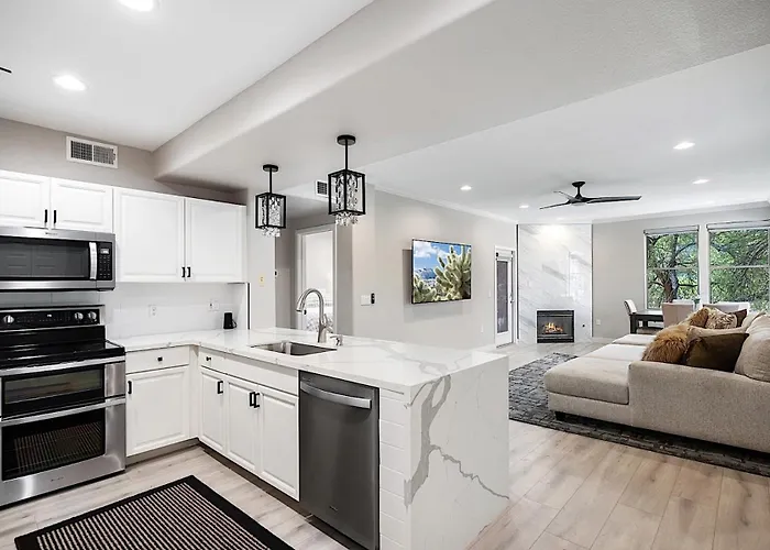 Grayhawk Condo - G9777