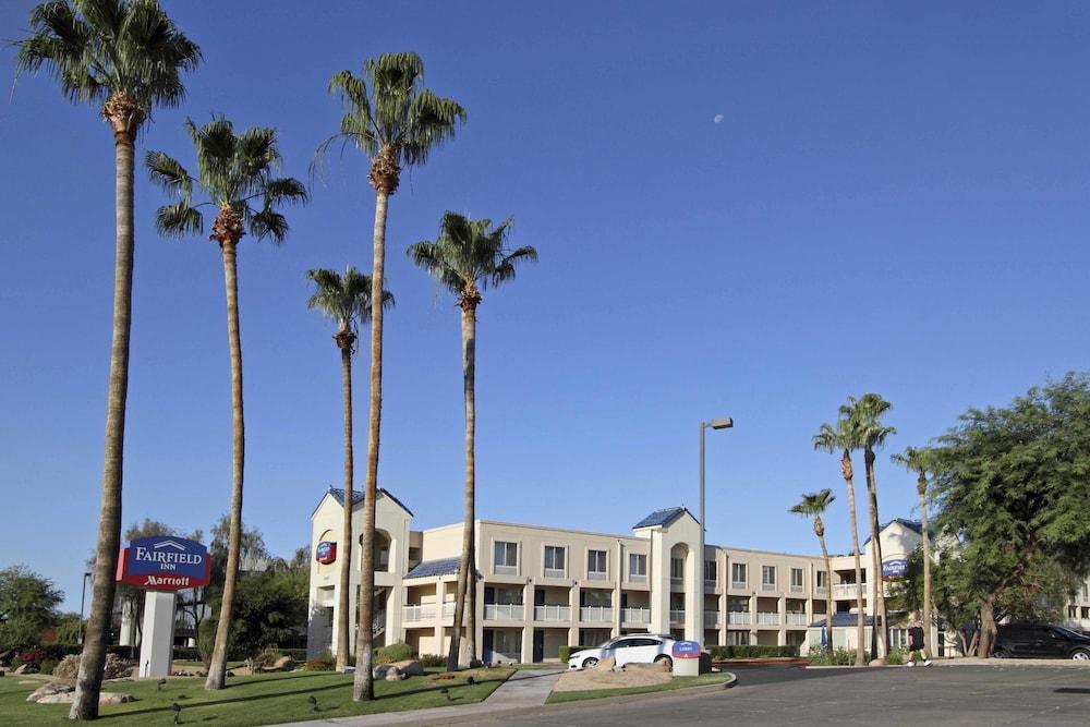 Revival Hotel