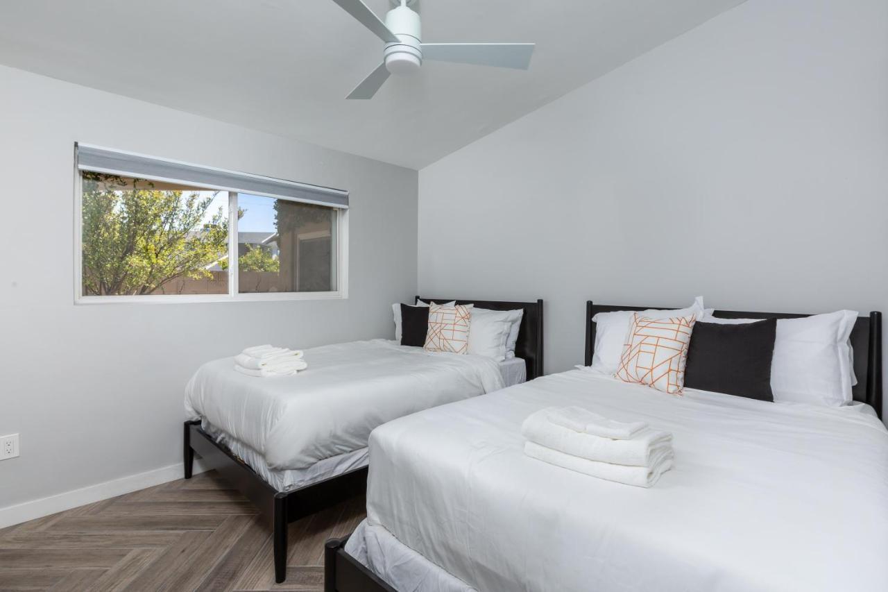 Holiday home Sunhaven - Private Heated Pool - Walk To Old Town