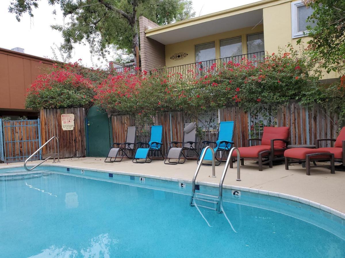 Desert Rose - Private One Bedroom In Old Town Apartment