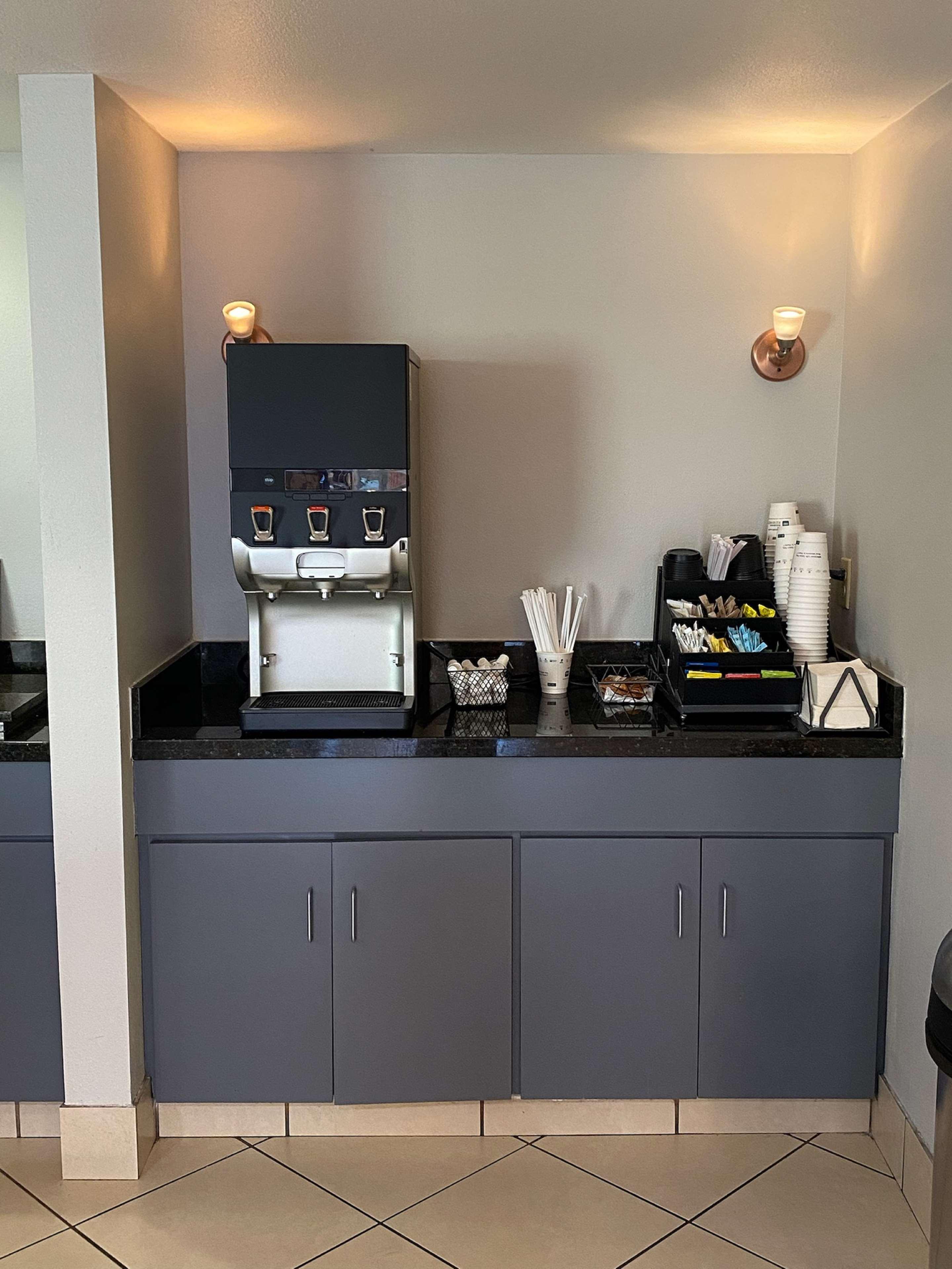 Revival 3* Scottsdale