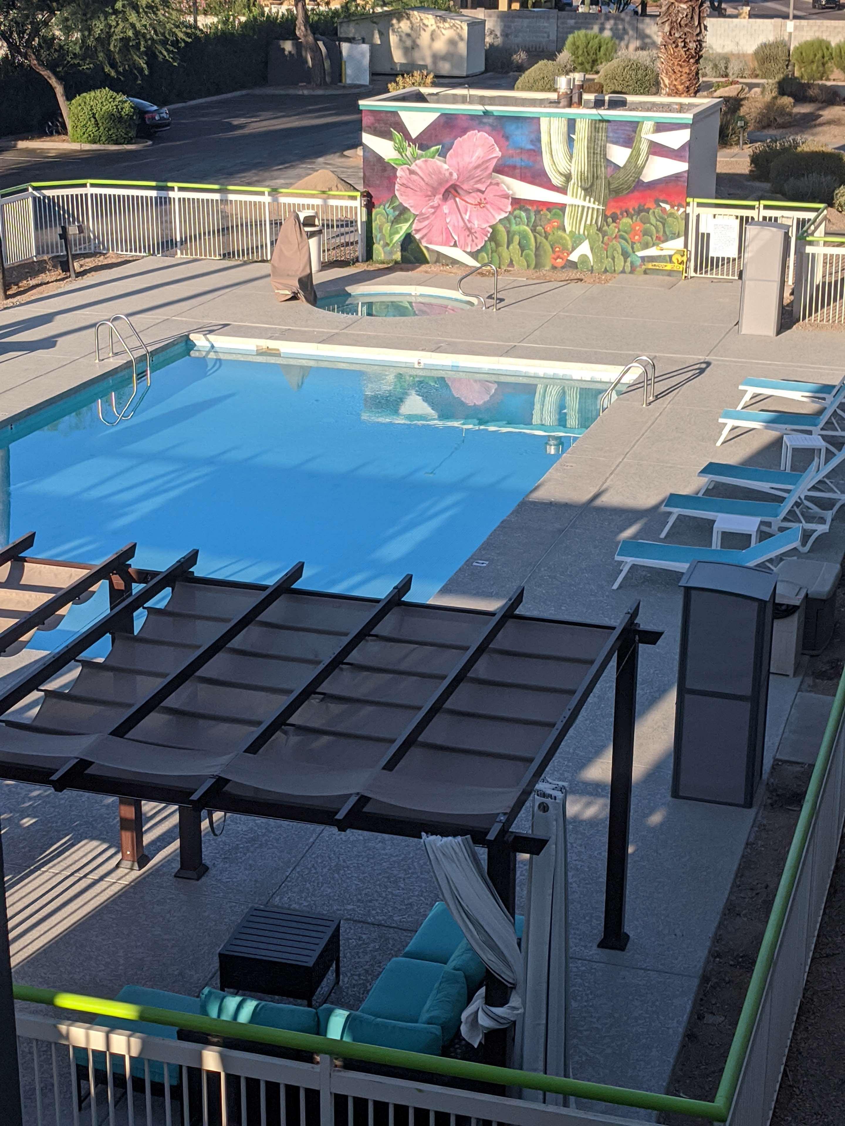 Revival Hotel