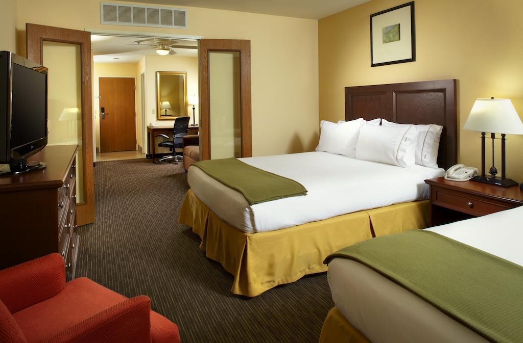 Resort Express & - Old Town, An Ihg