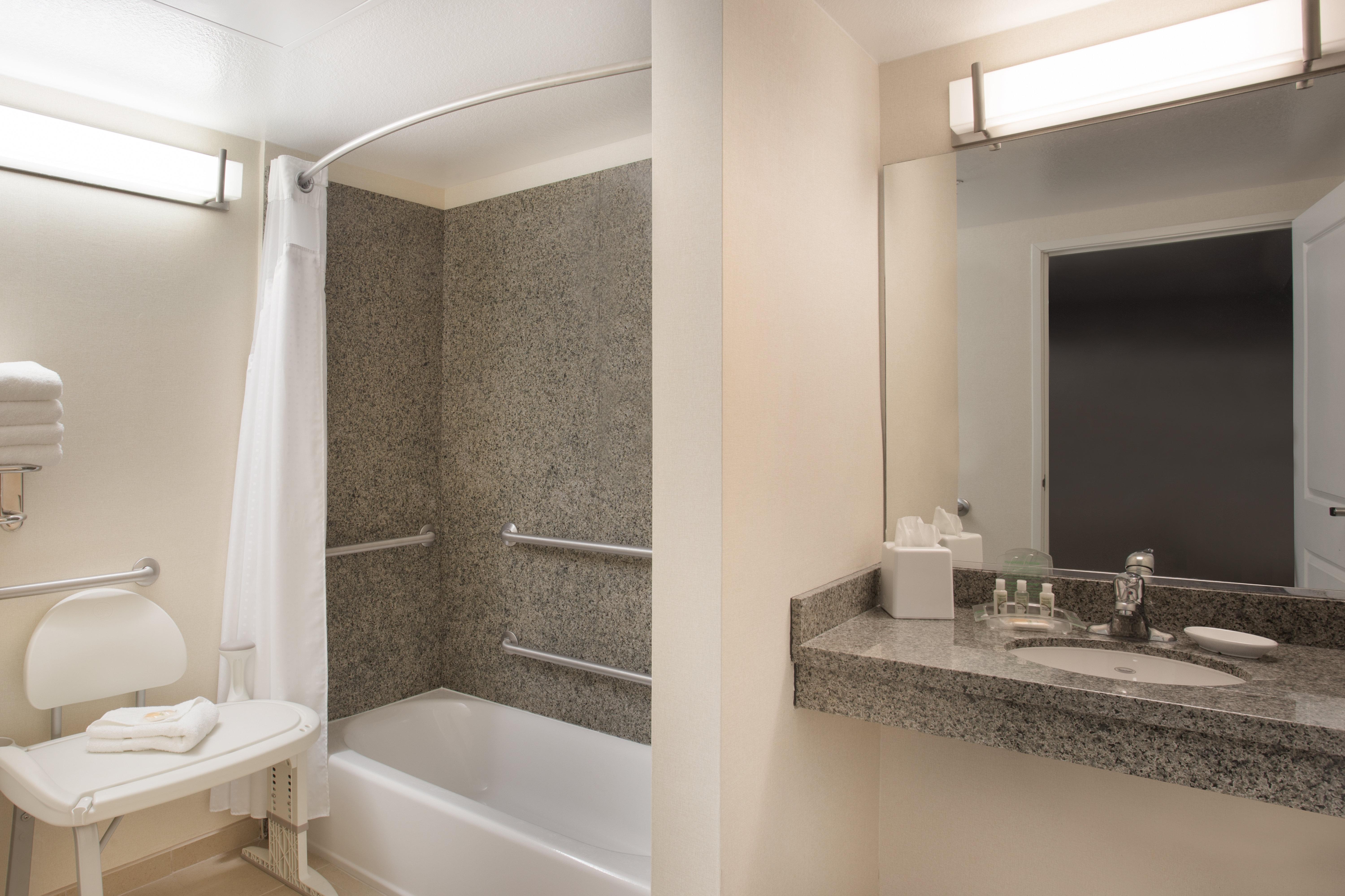 Hotel North- Airpark By Ihg 3*