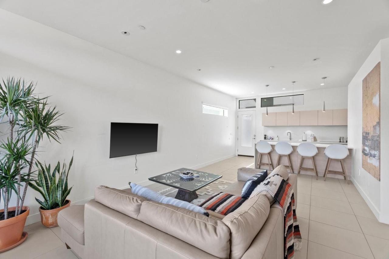 Minnezona Apartment Scottsdale