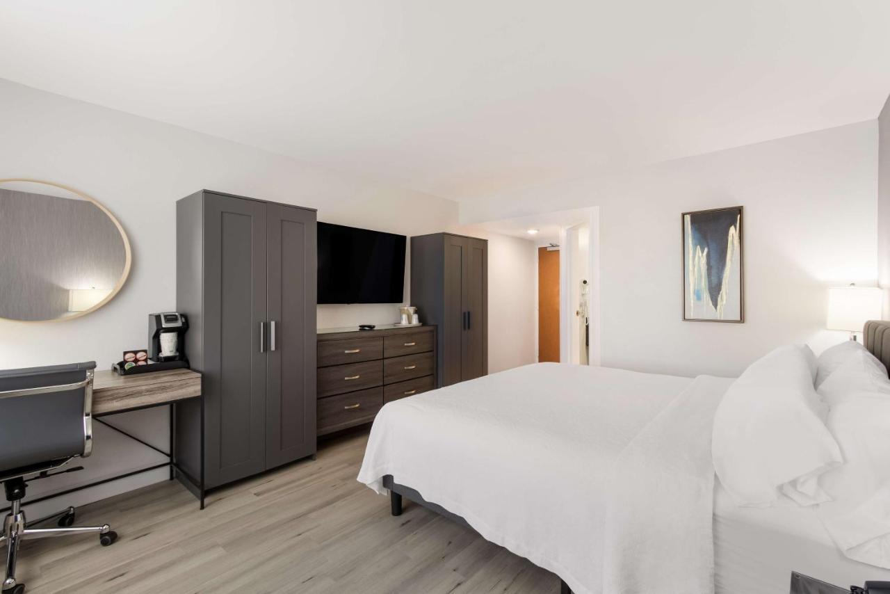 Revival 3* Scottsdale
