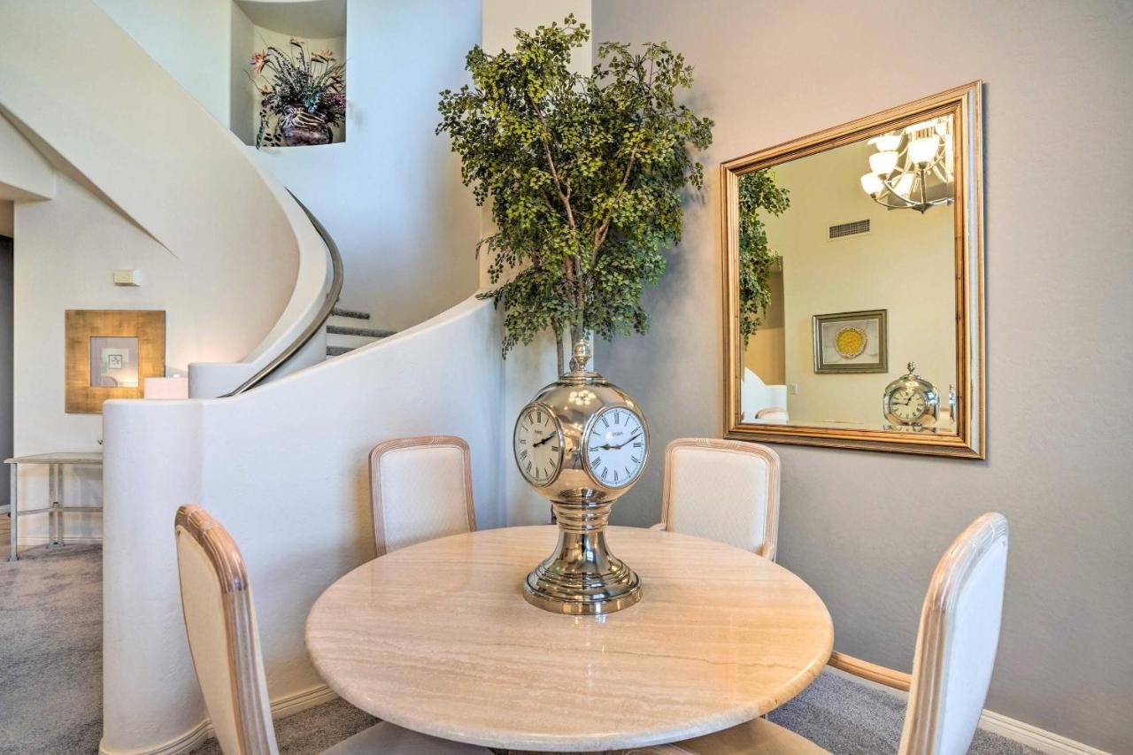 Abode With Pool Access, Walkable Location Holiday home