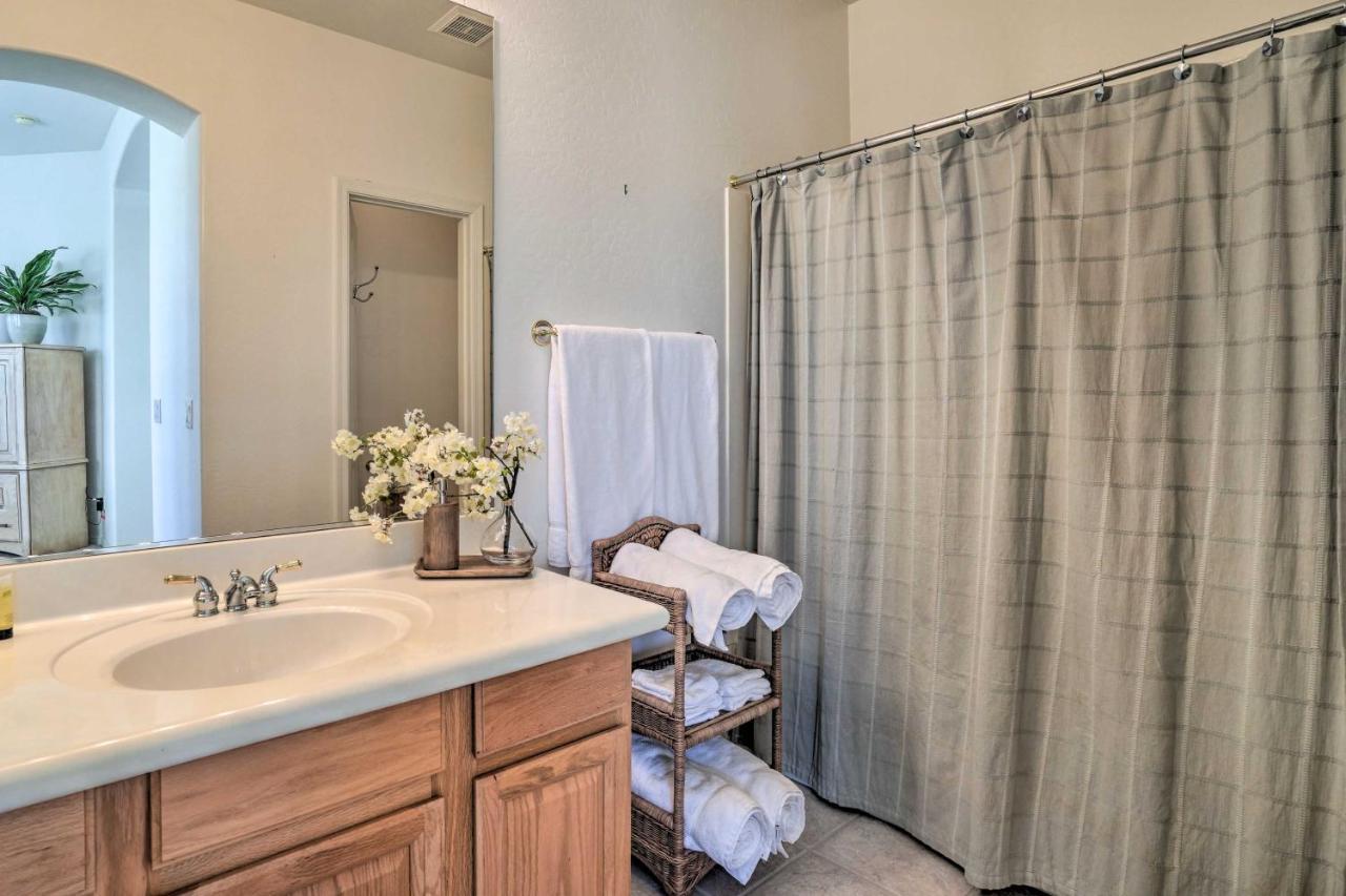 Abode With Pool Access, Walkable Location Holiday home *
