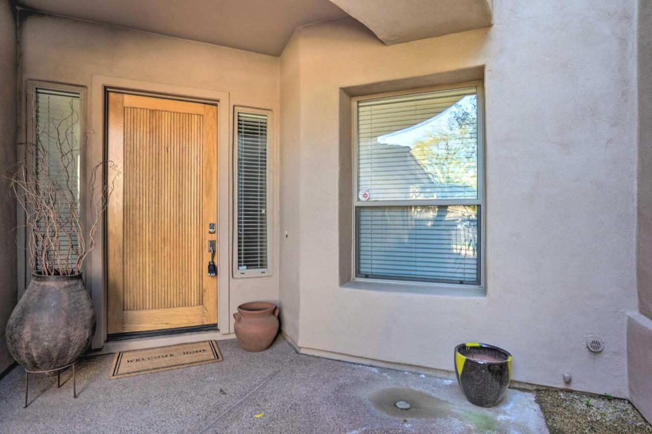 Holiday home Abode With Pool Access, Walkable Location Scottsdale