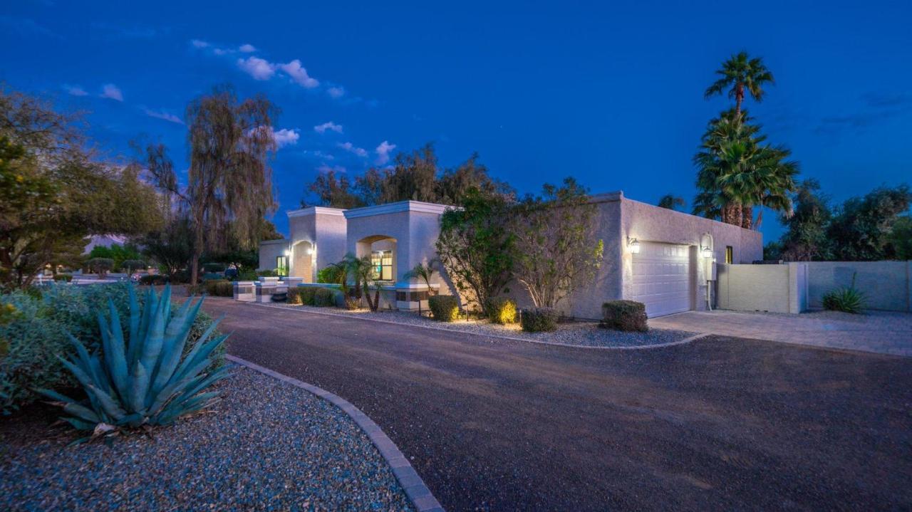 Gray Holiday home Scottsdale