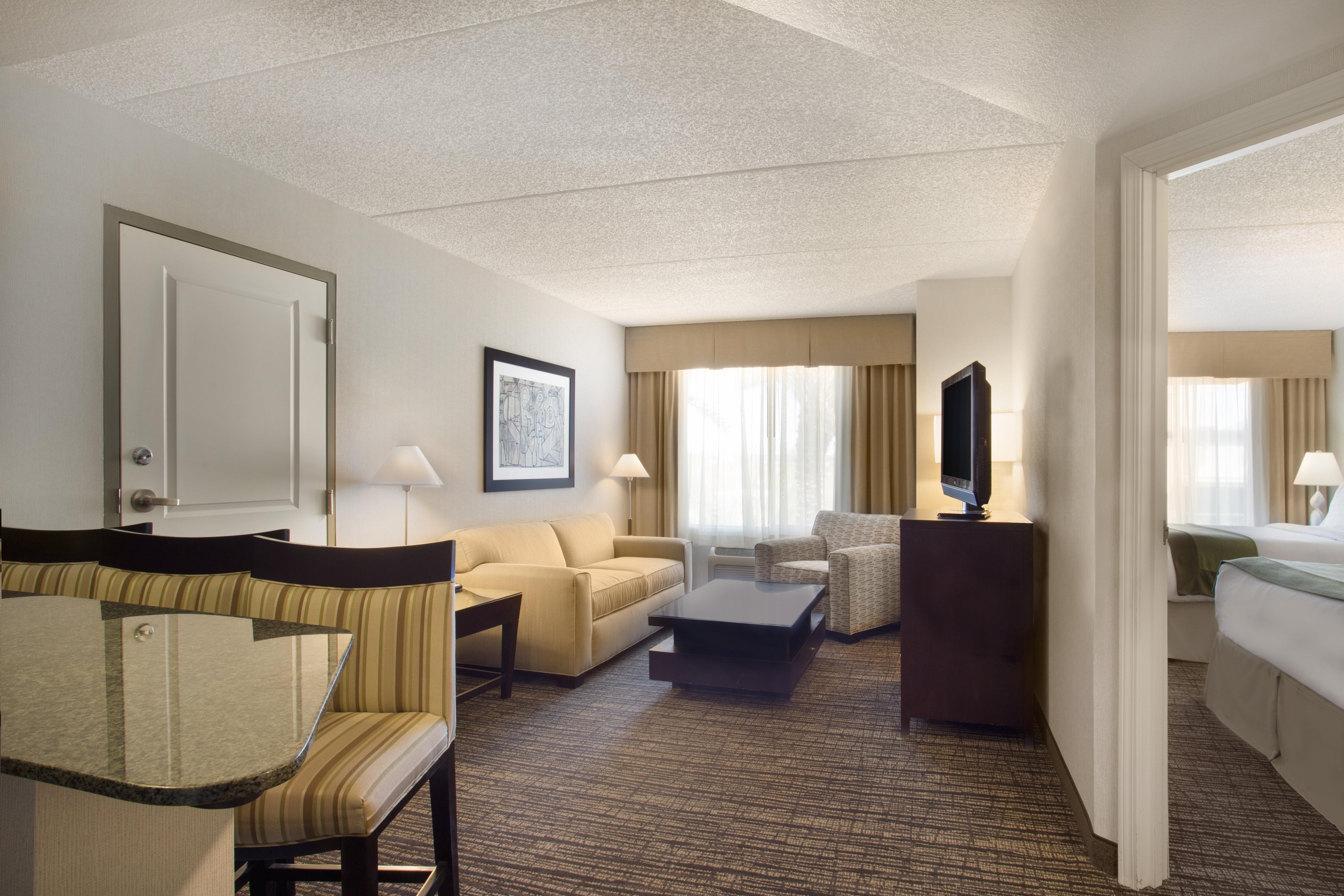 Hotel North- Airpark By Ihg 3*