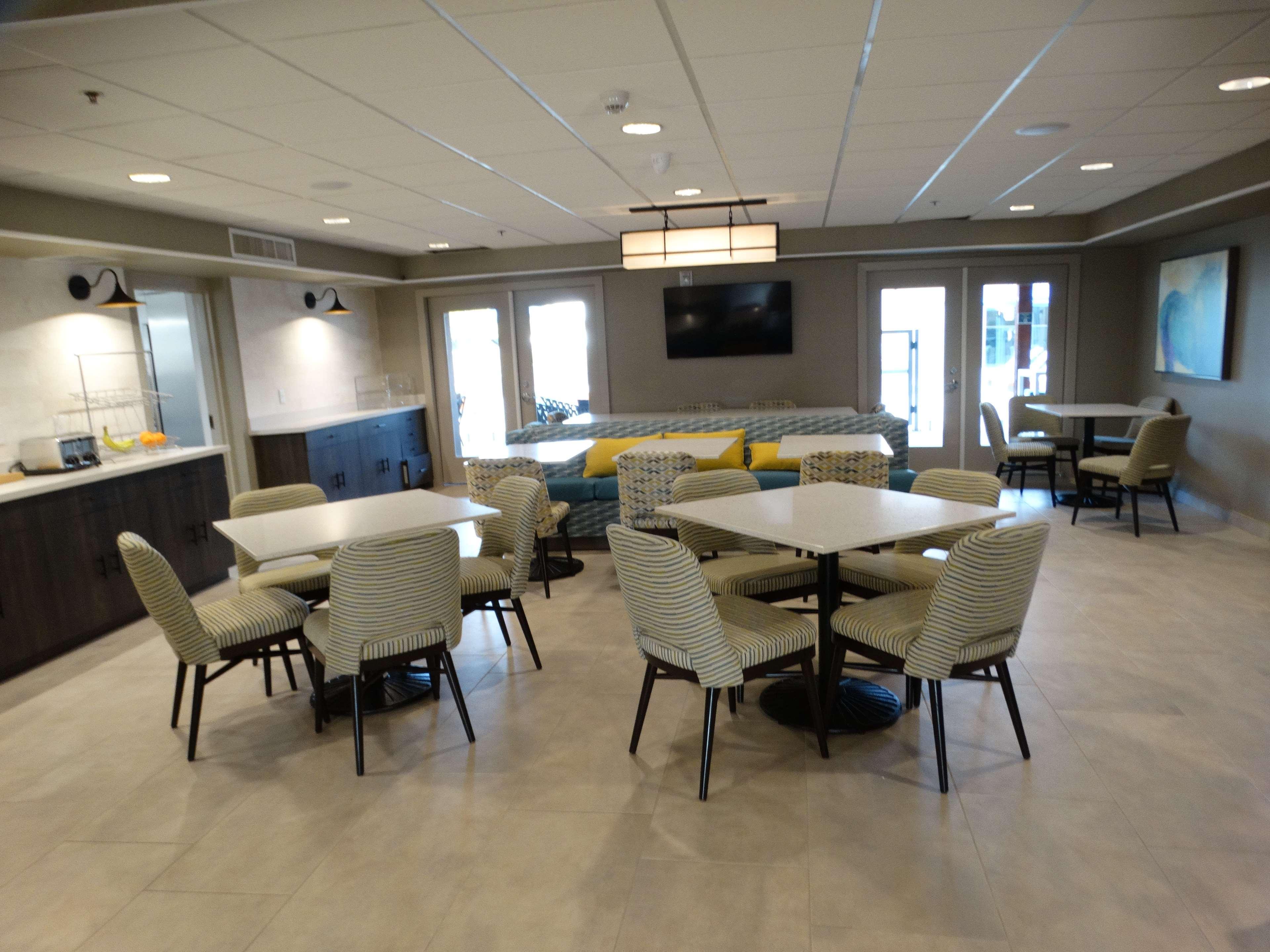 Aiden By Western North Scottsdale