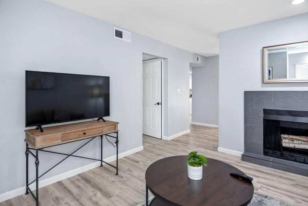 Cozy 1bd In Of Old Town Heated Hottub Holiday home