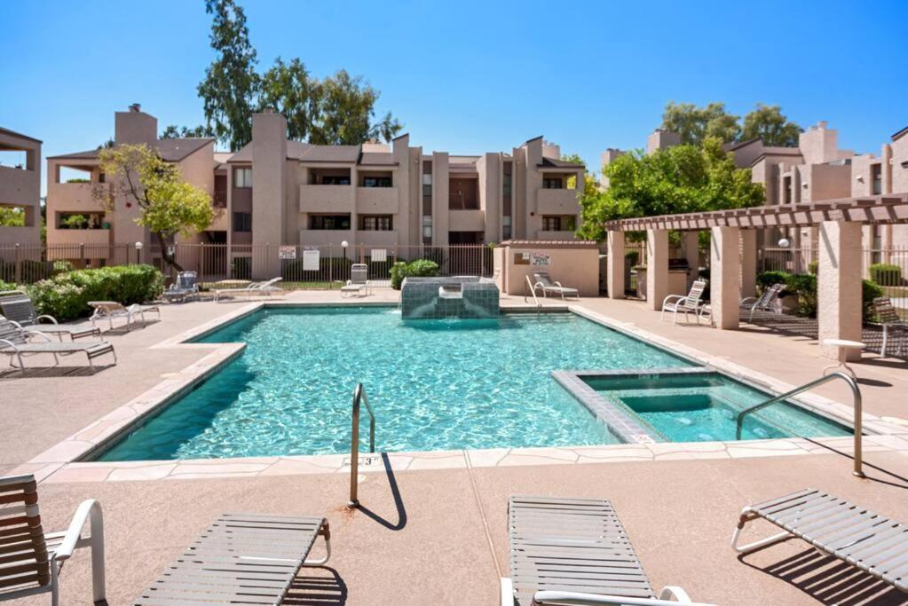 Cozy 1bd In Of Old Town Heated Hottub Holiday home *