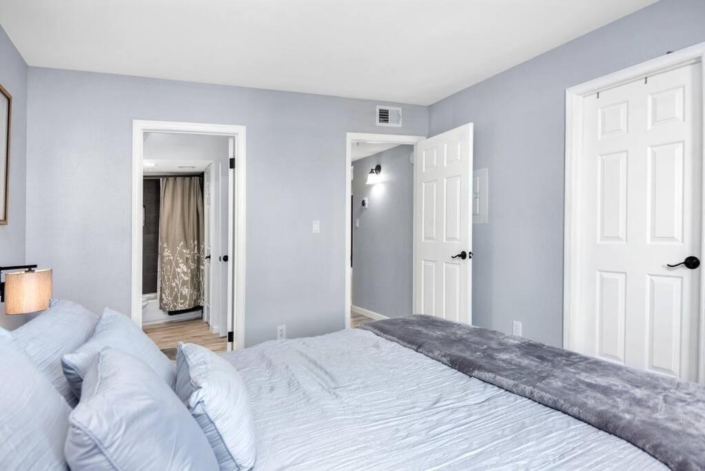 Holiday home Cozy 1bd In Of Old Town Heated Hottub *