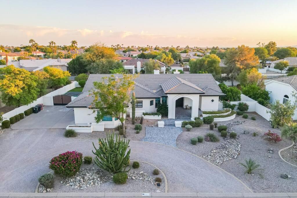 7 Bed Heated Pool And Golf