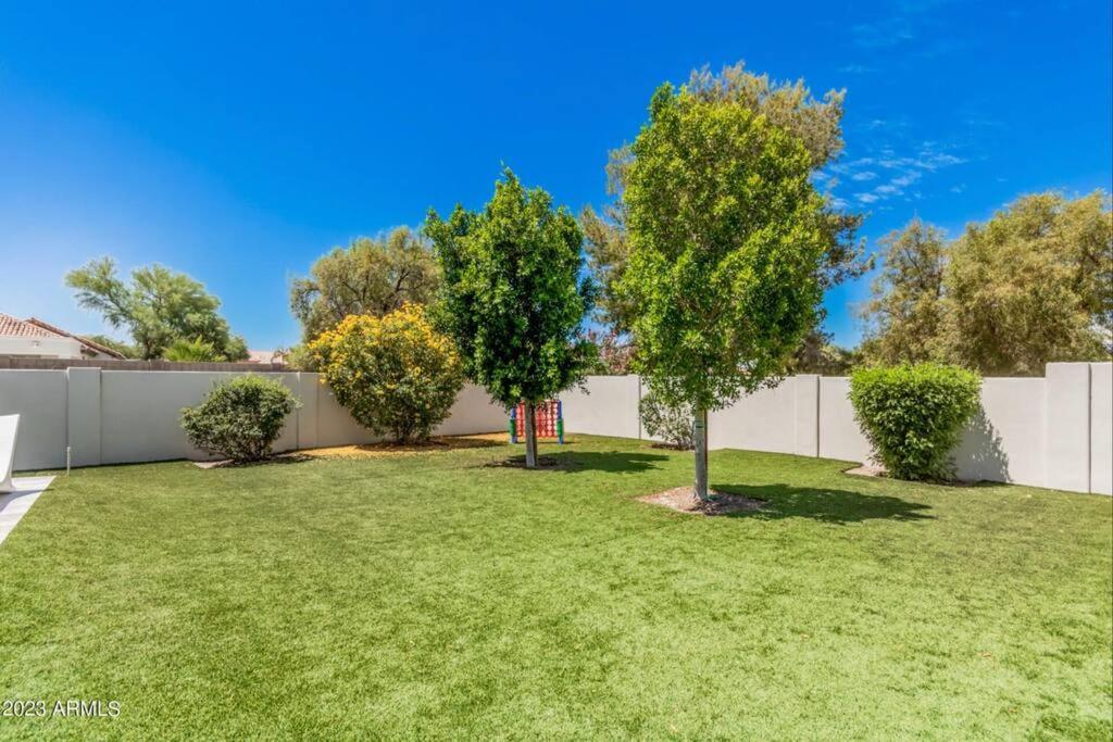 7 Bed Heated Pool And Golf Apartment