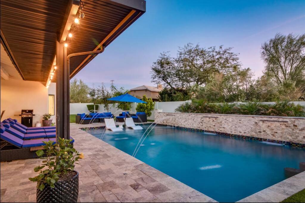 7 Bed Heated Pool And Golf * Scottsdale