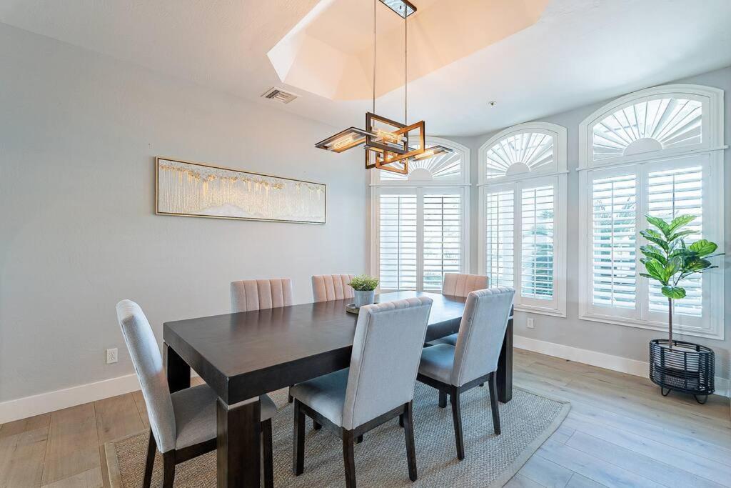 Apartment 7 Bed Heated Pool And Golf