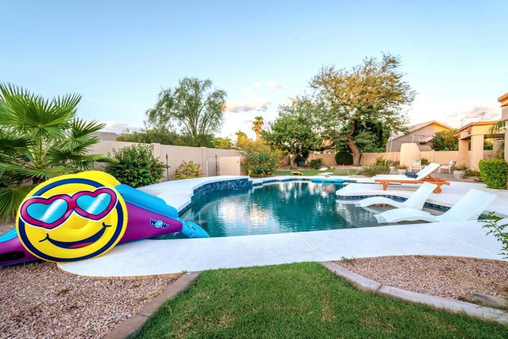 Stunning 5 Bed Luxury Oasis Heated Pool Hot Tub Scottsdale