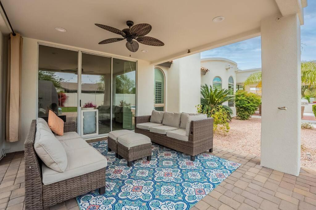 Stunning 5 Bed Luxury Oasis Heated Pool Hot Tub Apartment Scottsdale