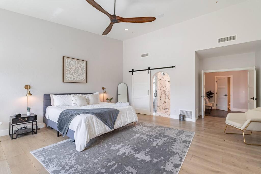 7 Bed Heated Pool And Golf * Scottsdale