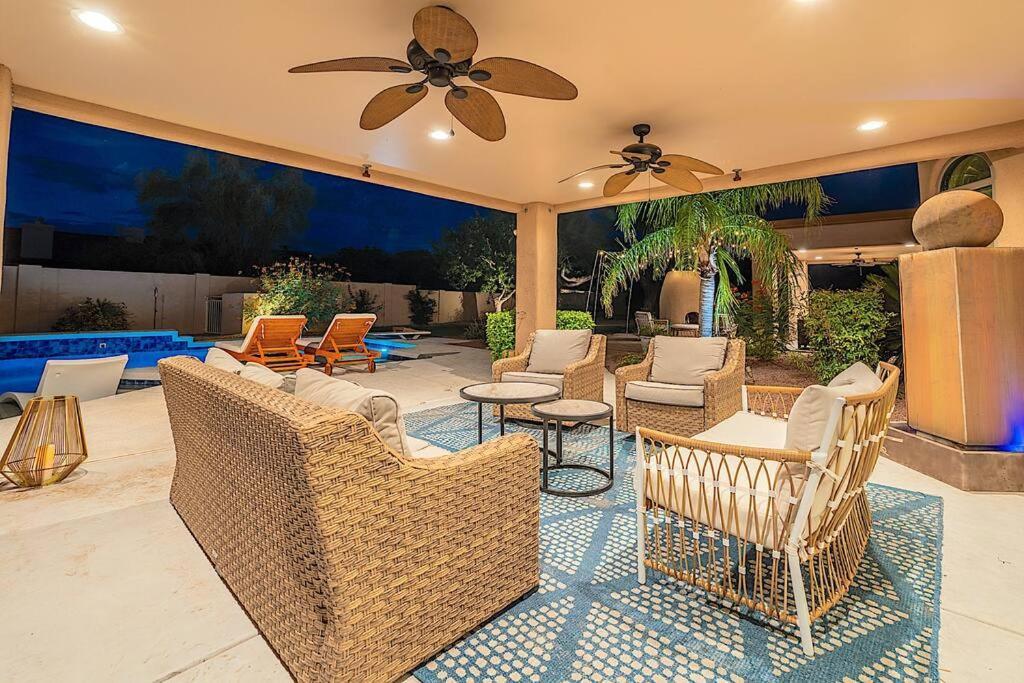Apartment Stunning 5 Bed Luxury Oasis Heated Pool Hot Tub
