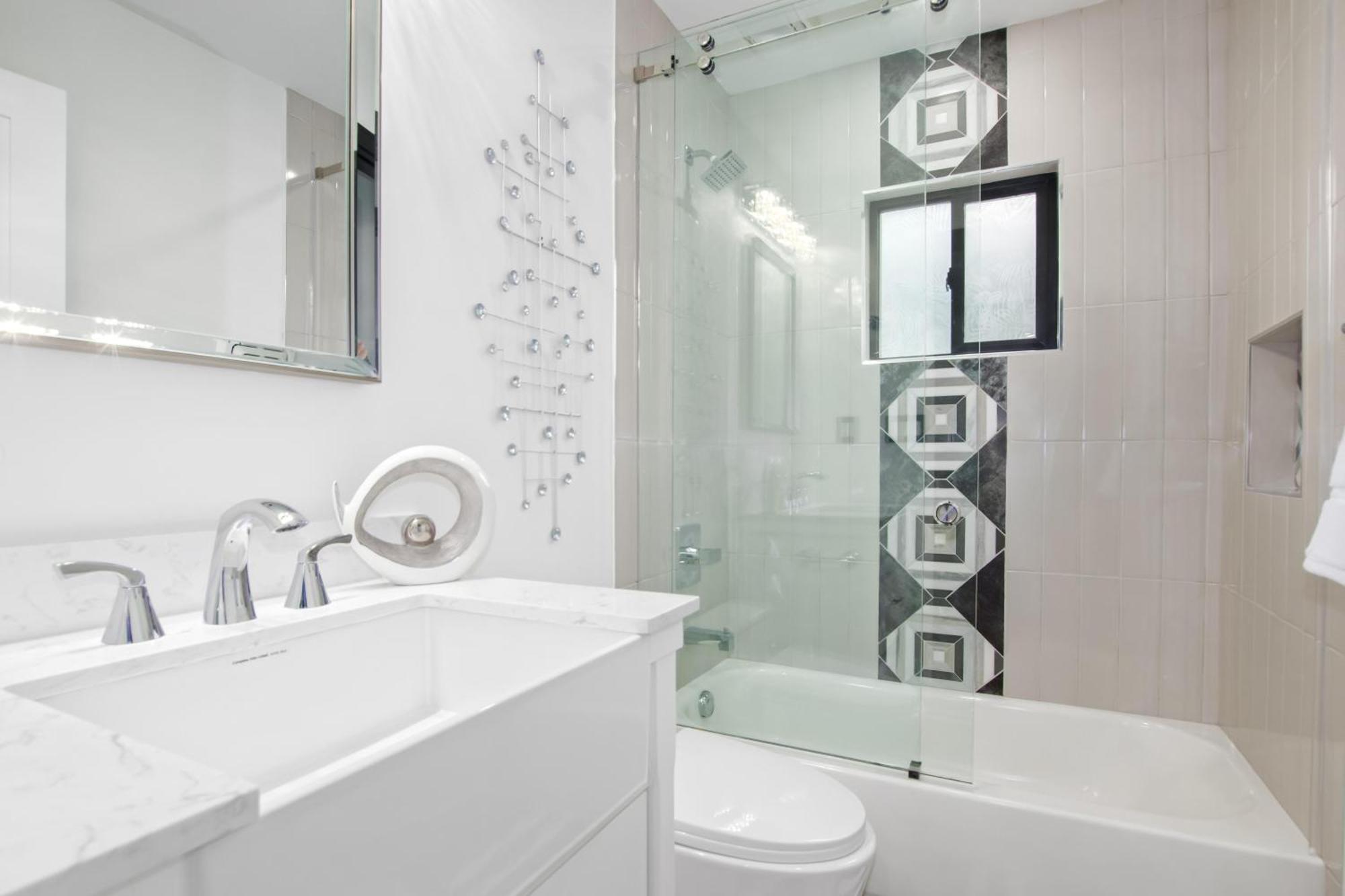 Modern Roose-private Pool-in Old Town *