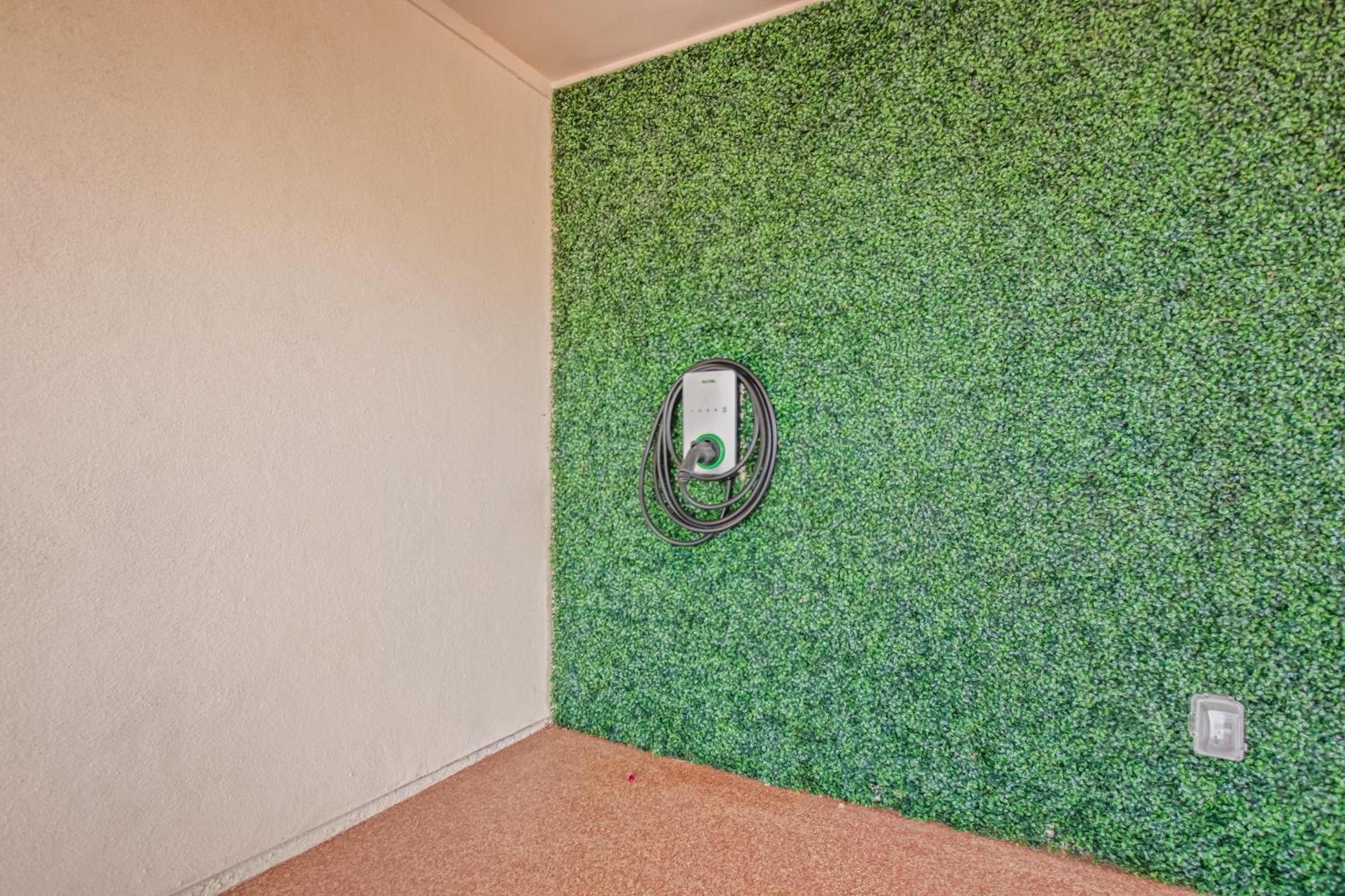 Modern Roose-private Pool-in Old Town Scottsdale