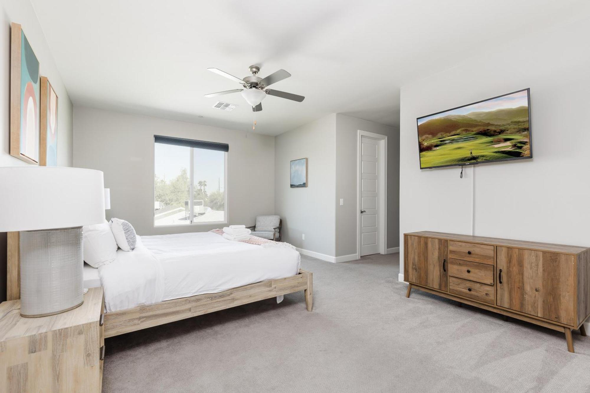 Camelback Dwelling-private Pool/spa-in Old Town