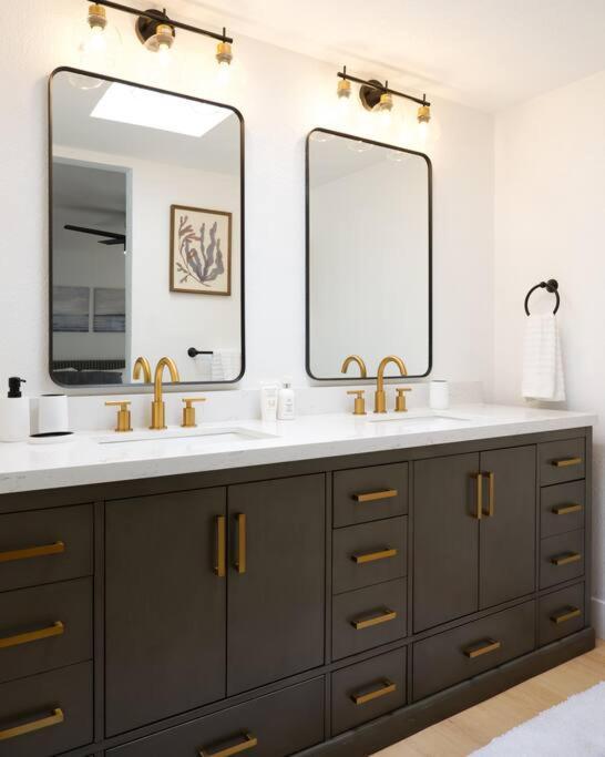 Apartment Mykonos~scottsdale Getaway Scottsdale