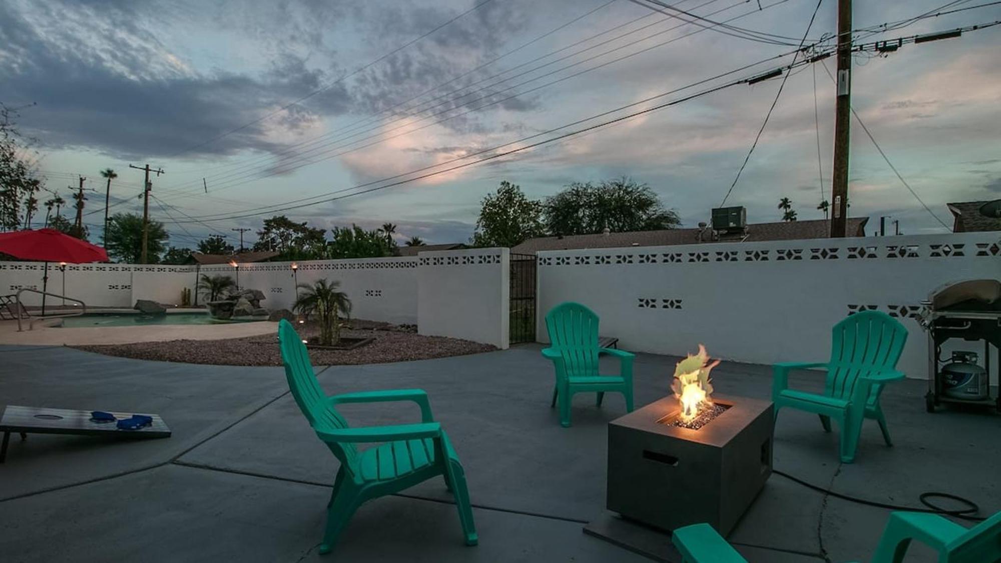 Modern Chic Old Town Wpool & Gym Holiday home *