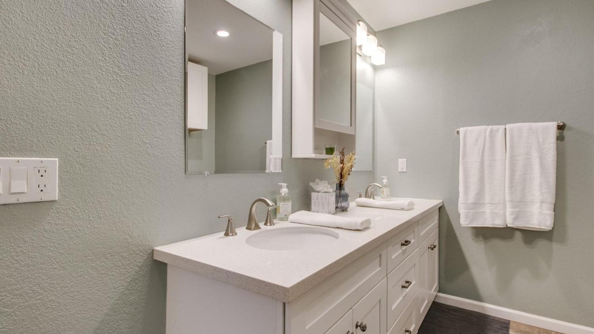 Holiday home Modern Chic Old Town Wpool & Gym