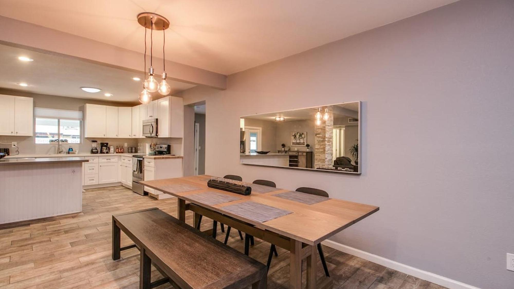 Holiday home Modern Chic Old Town Wpool & Gym