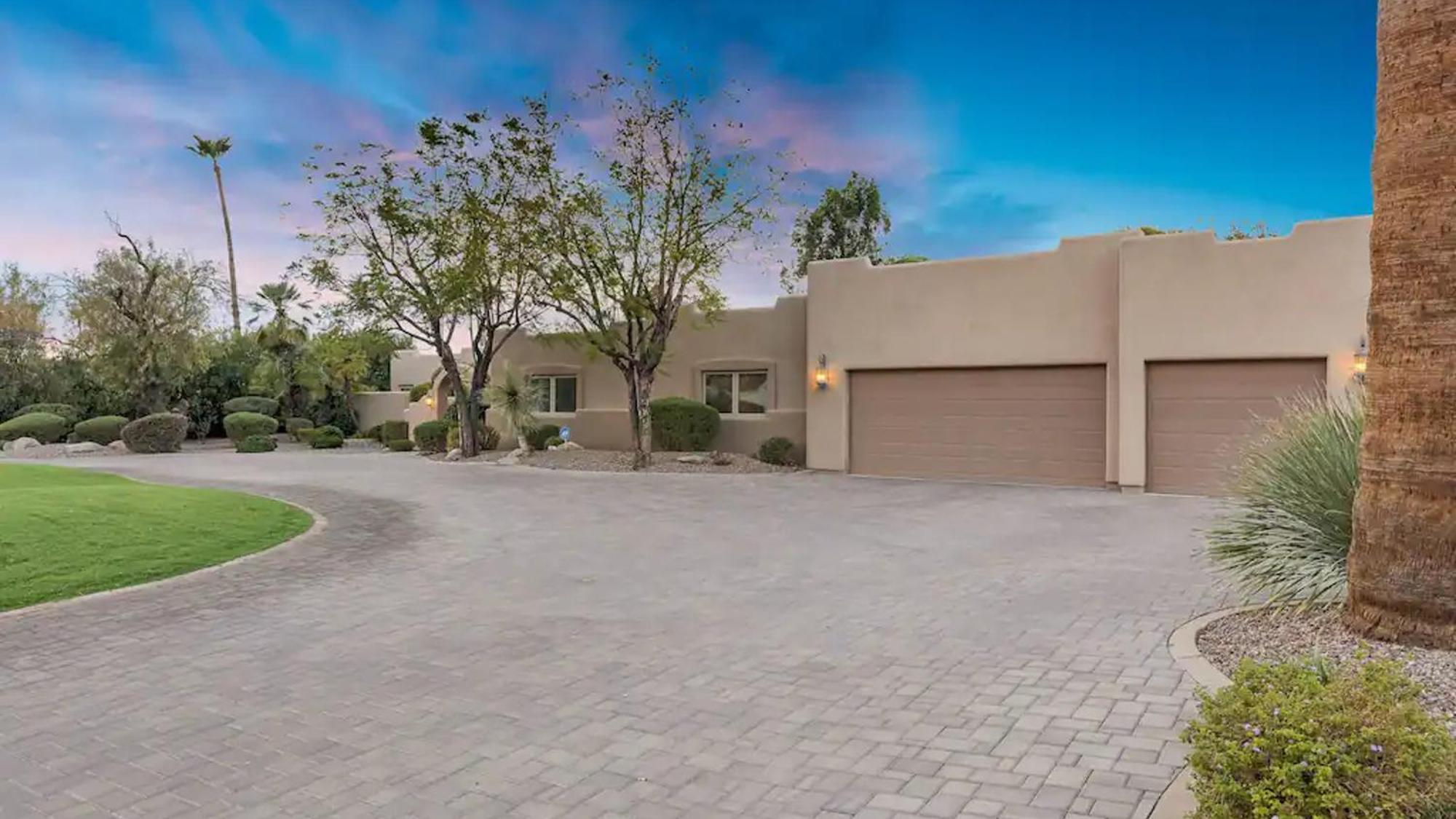 Stunning Vacation Dream Wbackyard Paradise Scottsdale