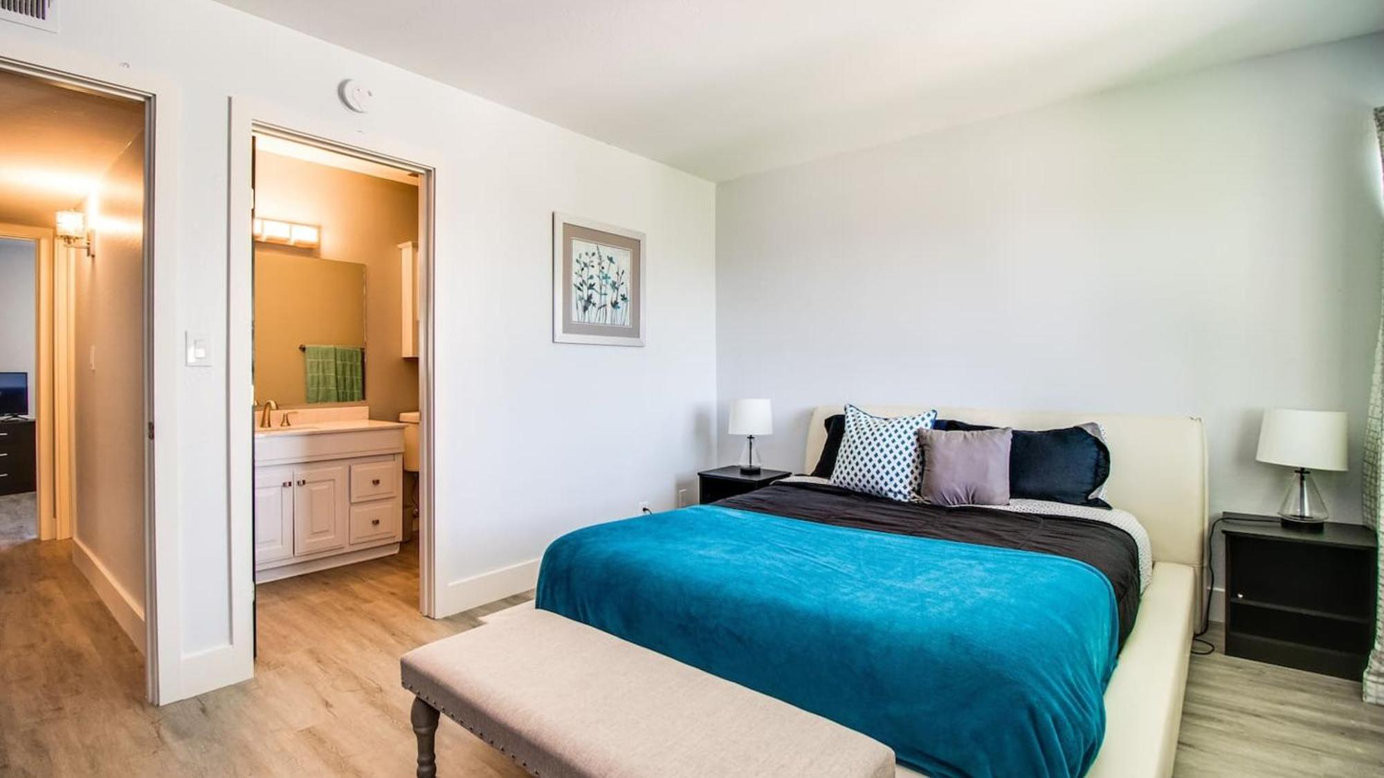 Contemporary In Hub Of Old Town * Scottsdale