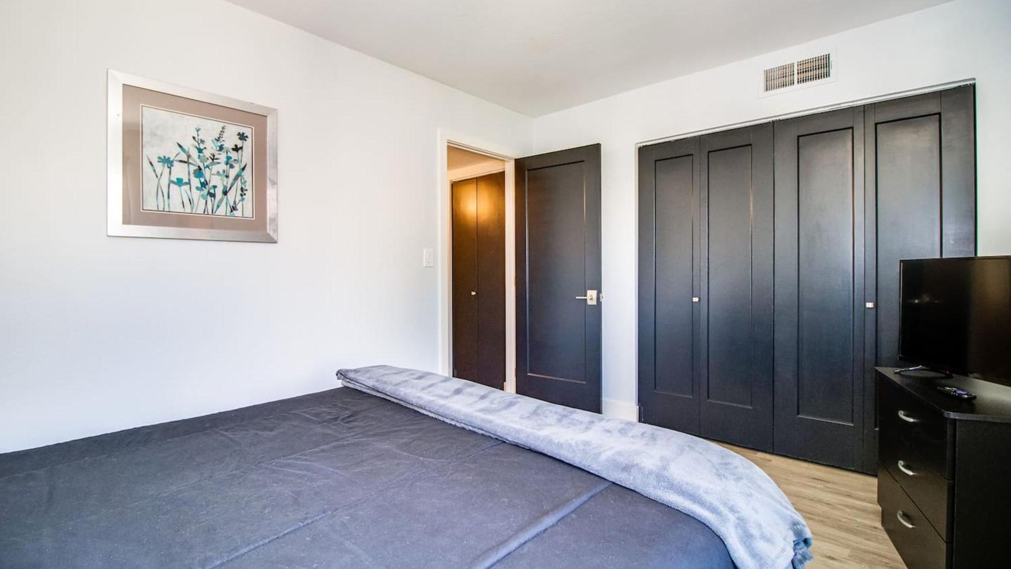 Contemporary In Hub Of Old Town * Scottsdale