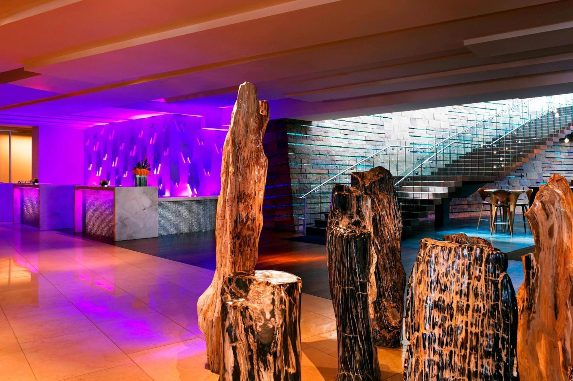 W Hotel 4*