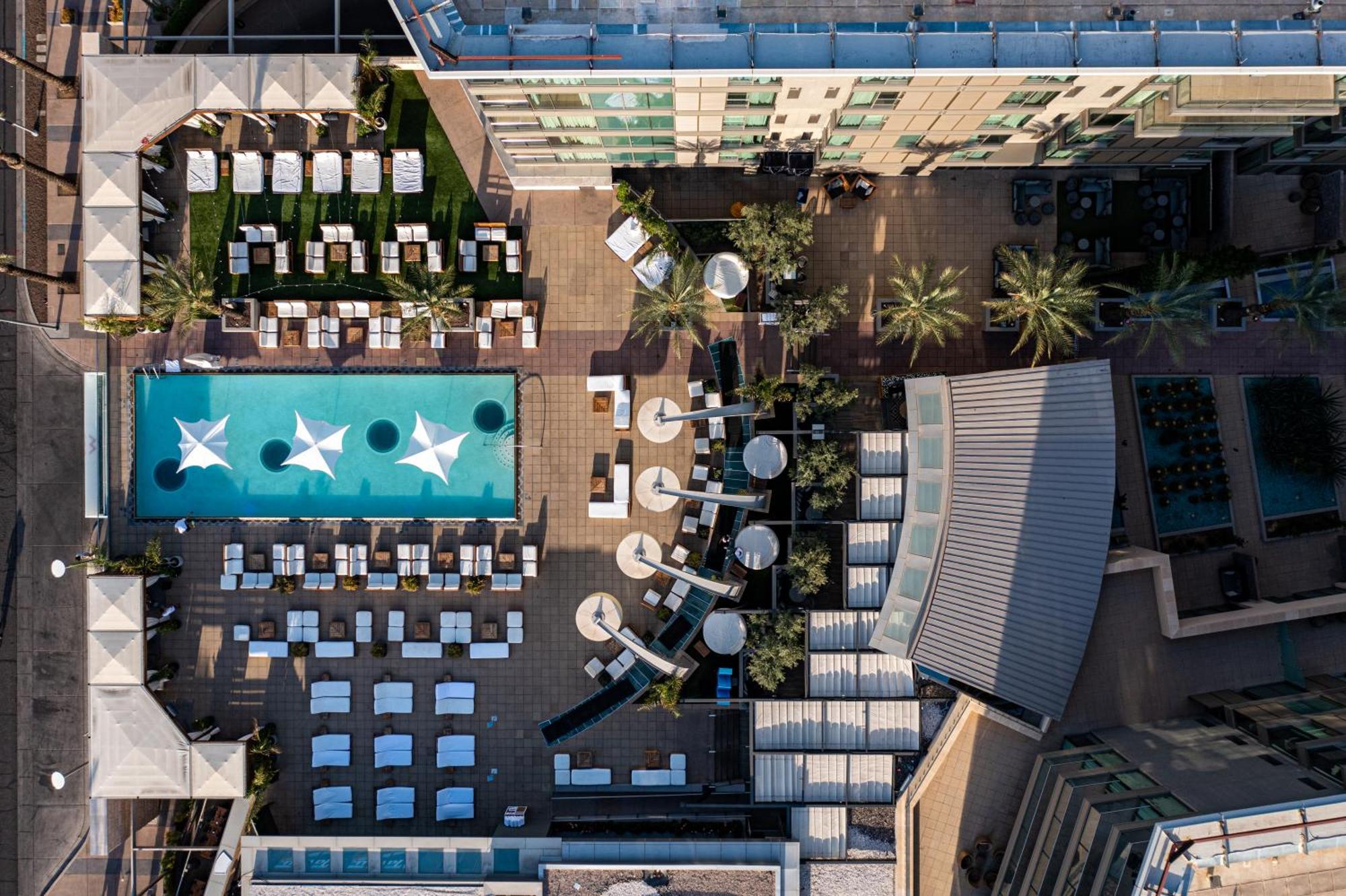 Hotel W Scottsdale