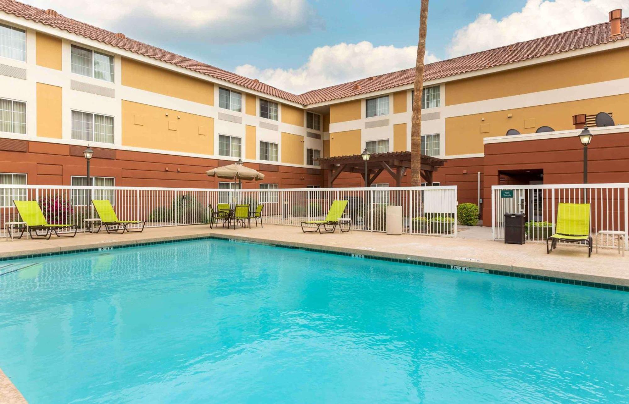 Extended America - Phoenix - Hotel