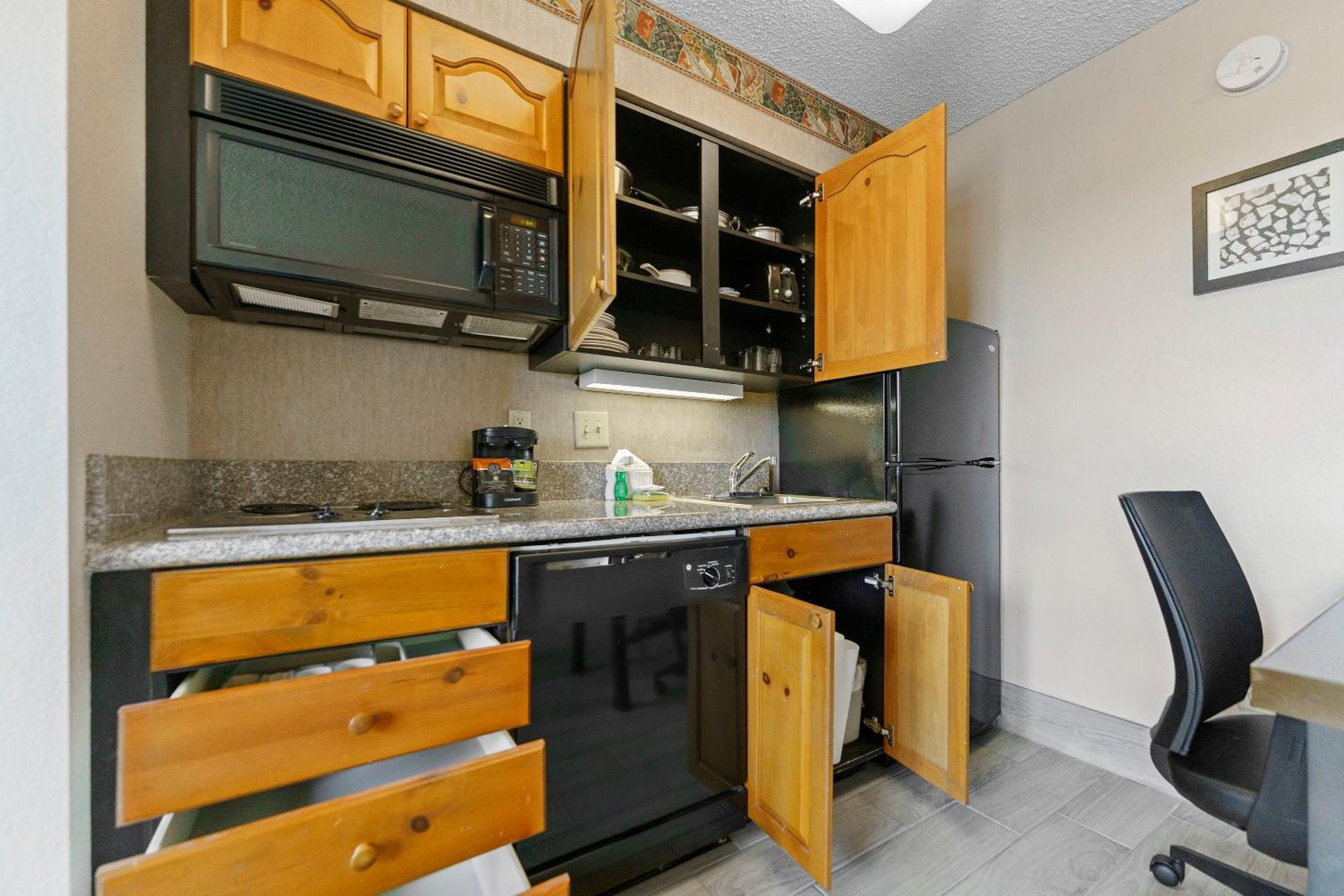 Metro 1 Bd 1 Ba Premium *