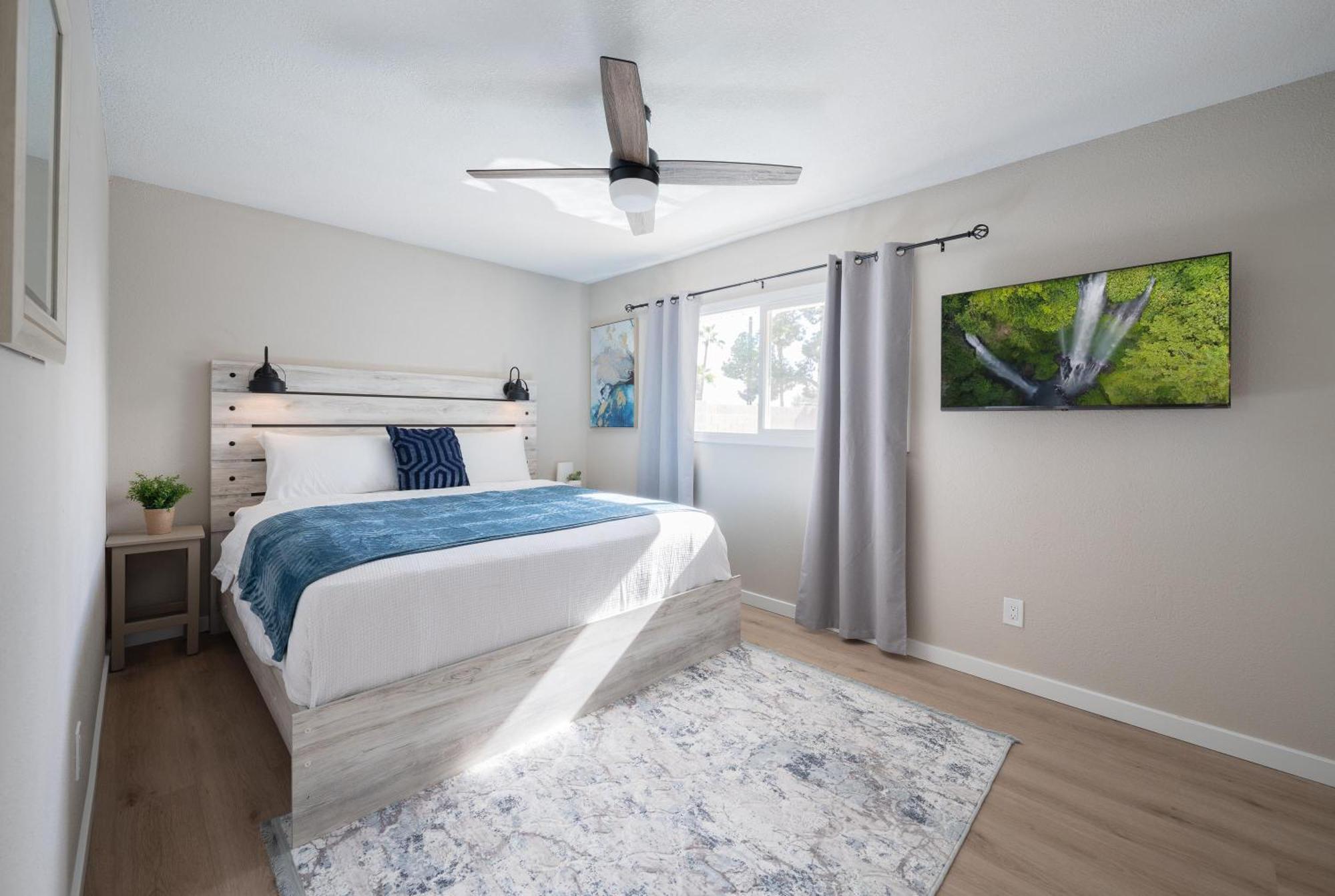 Blue Tides Getaway - Private Pool & Fire Pit Holiday home *