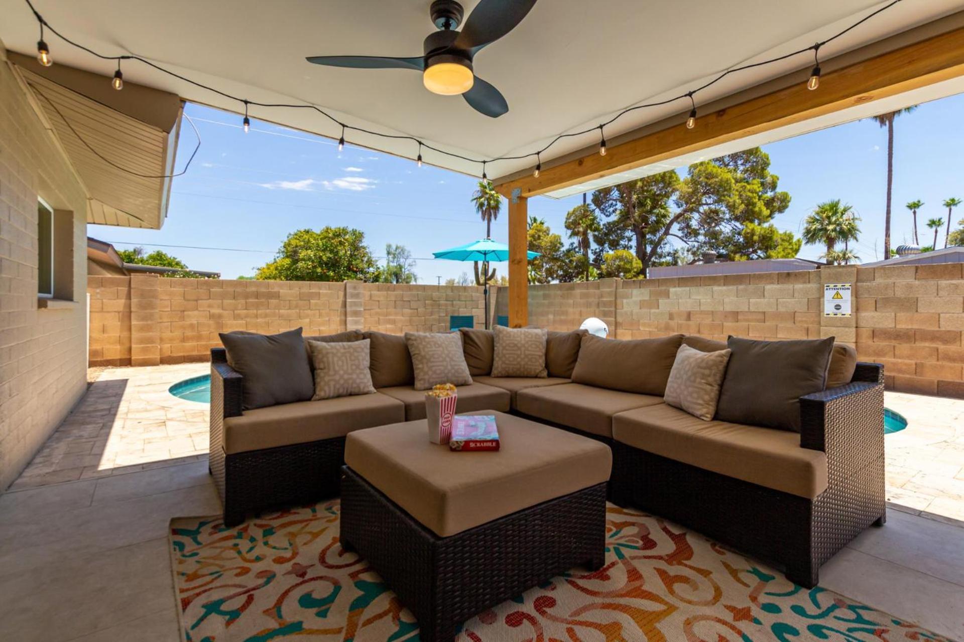 Blue Tides Getaway - Private Pool & Fire Pit Scottsdale