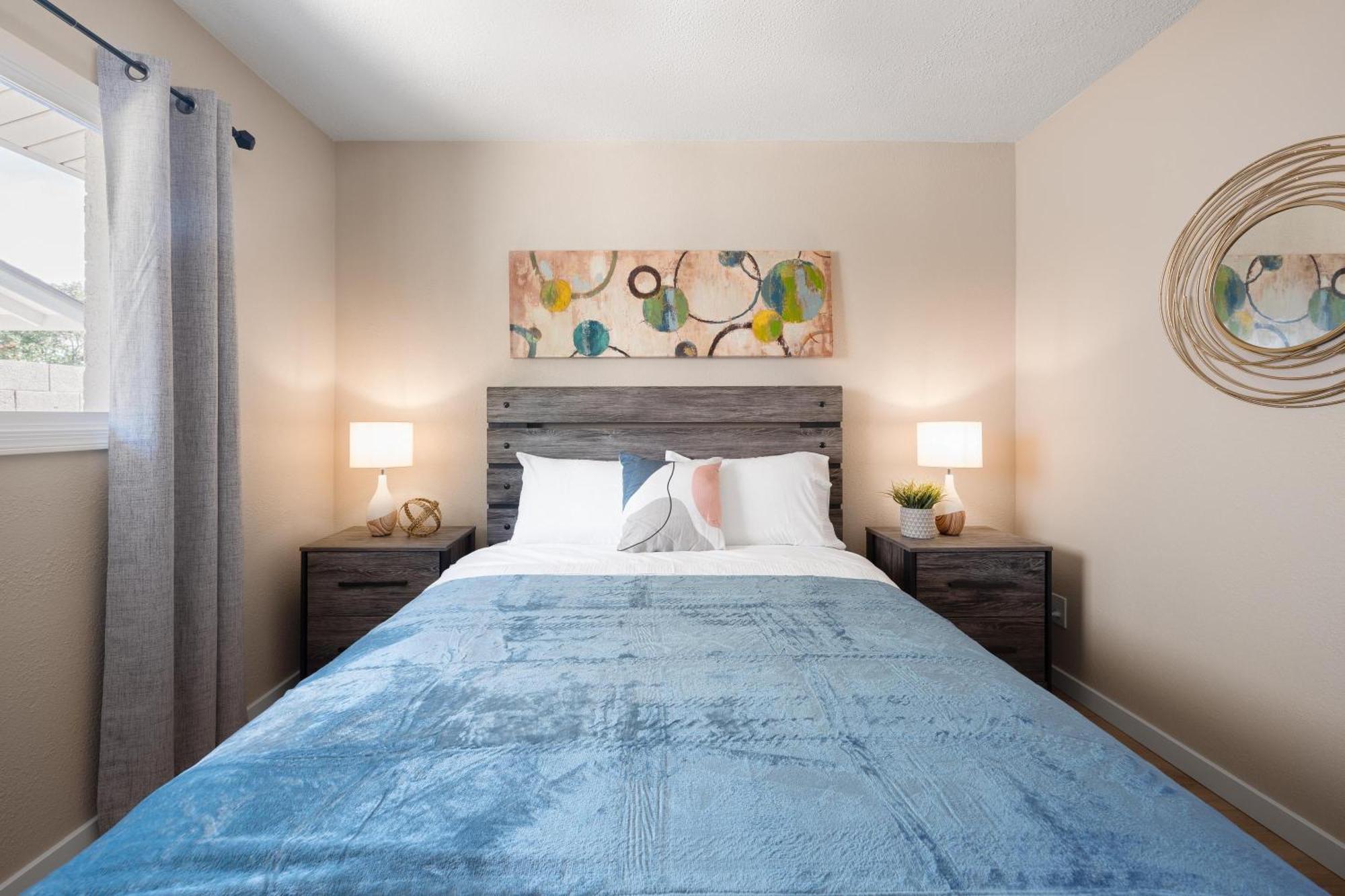 Blue Tides Getaway - Private Pool & Fire Pit * Scottsdale